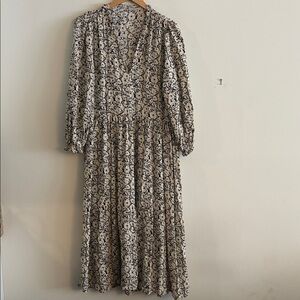 Zara Long Sleeve Floral Long Midi Dress Women’s Size Medium Black White